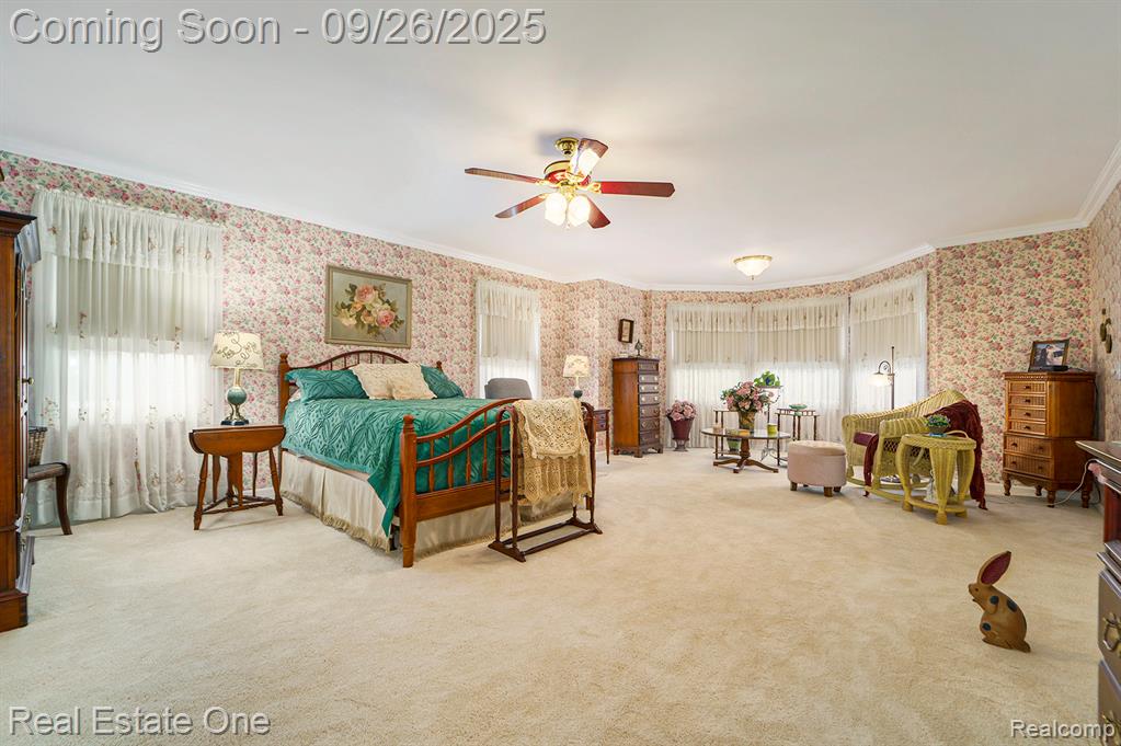 6764 Redford Circle, Troy, MI 48085 — Photo 23