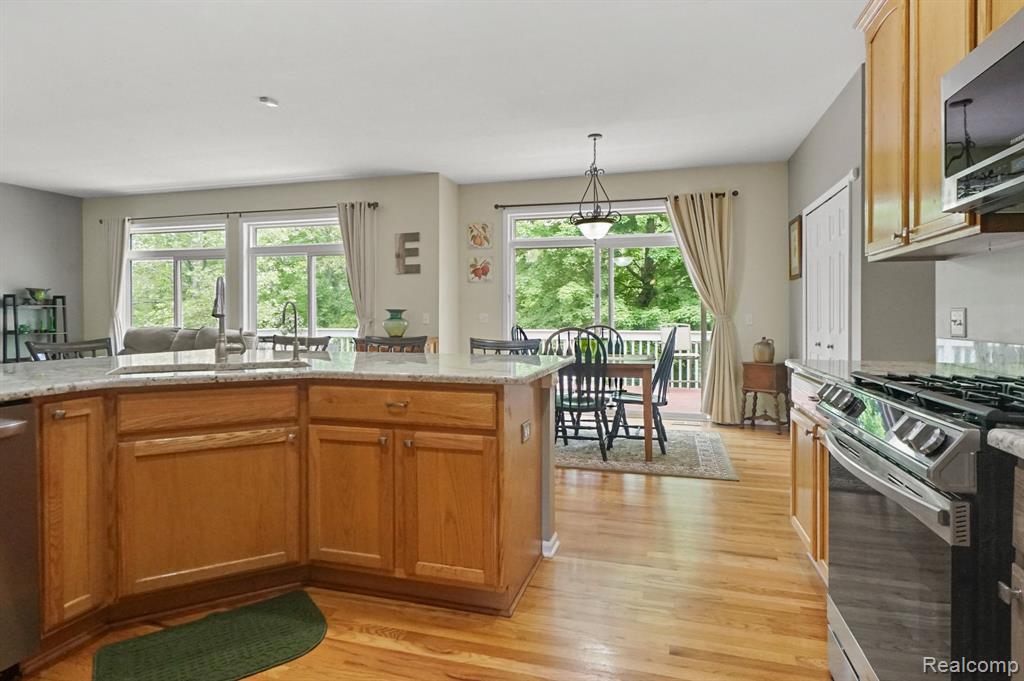 13698 Webbs Shore Drive, Gregory, MI 48137 — Photo 40