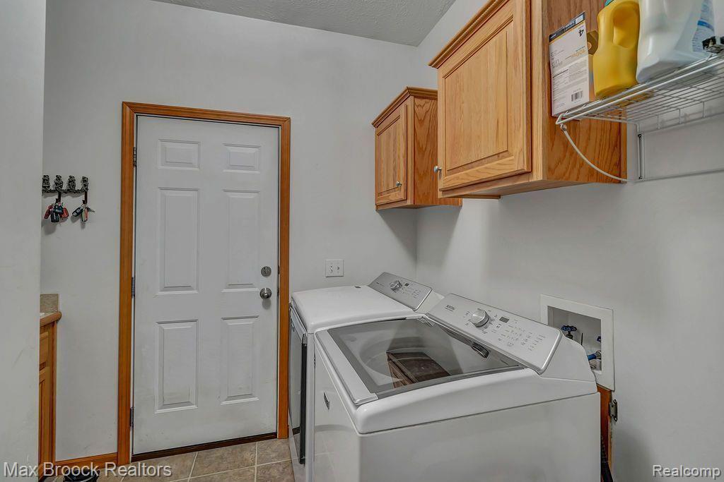 8661 TURNER Road, Imlay City, MI 48444 — Photo 30