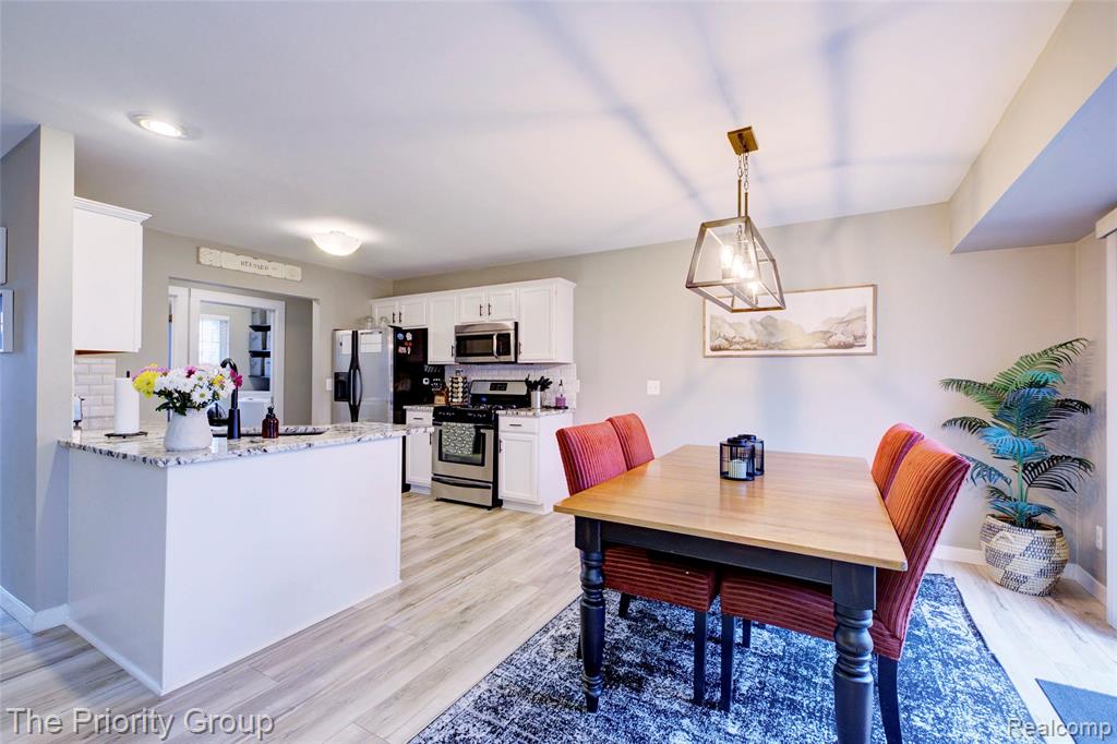 4395 Pondview Drive, Swartz Creek, MI 48473 — Photo 12