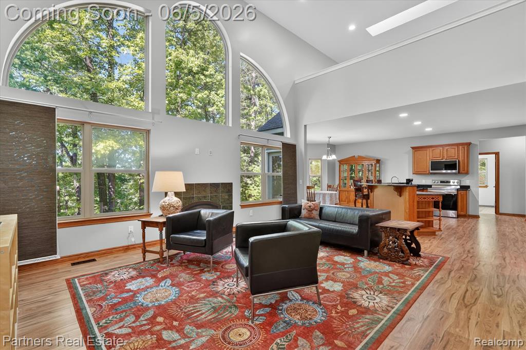 4053 Rolling Acres Drive, Hartland, MI 48353 — Photo 11