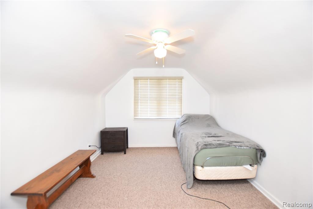 4133 Custer Avenue, Flint, MI 48507 — Photo 9