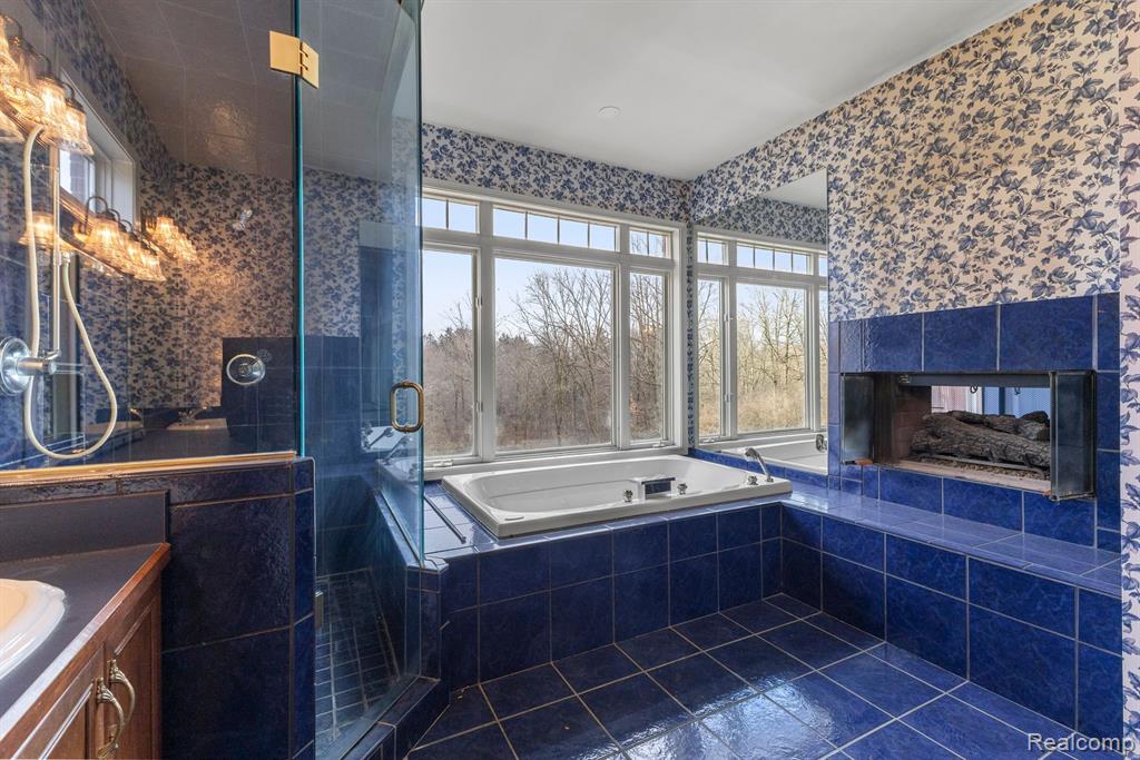 6555 WARREN Road, Ann Arbor, MI 48105 — Photo 39