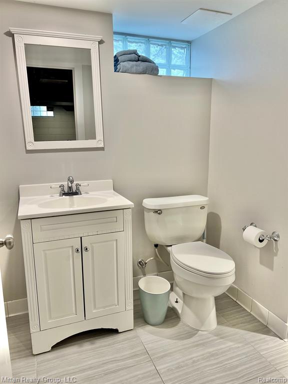 539 EDGEWOOD Place, Ferndale, MI 48220 — Photo 42