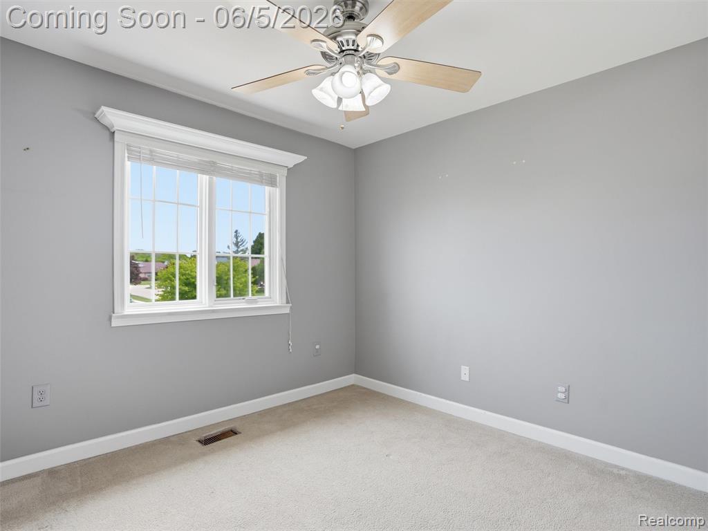 42447 Sheridan Drive, Clinton Twp, MI 48038 — Photo 21