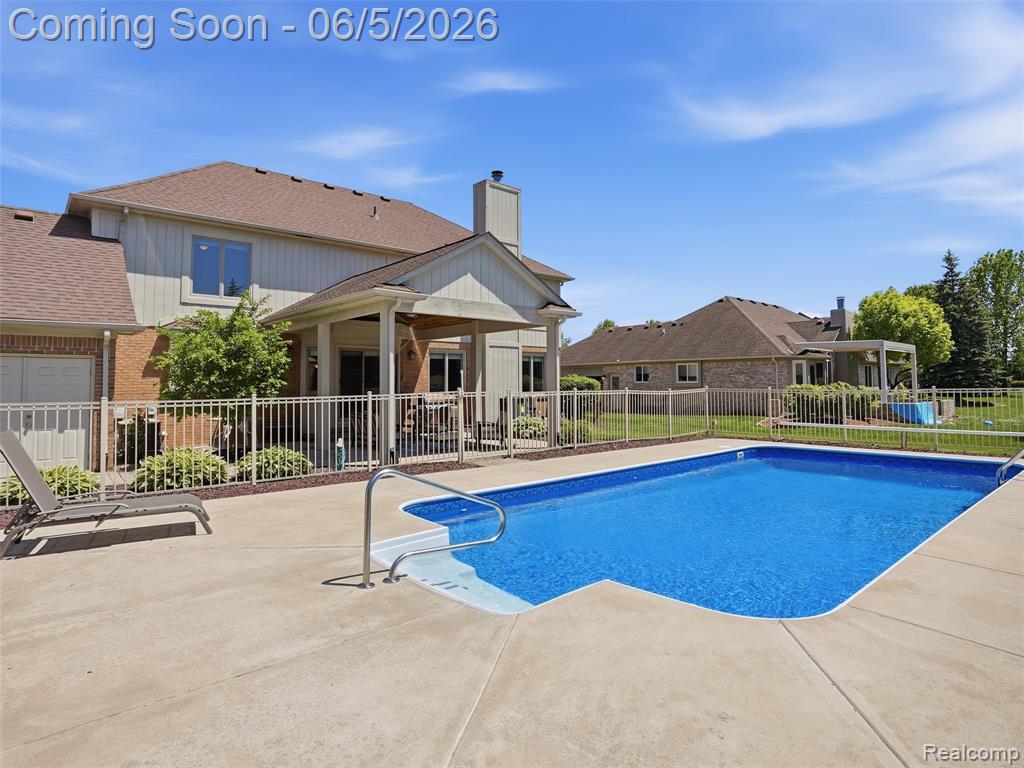47289 Robins Nest Drive, Utica, MI 48315 — Photo 48