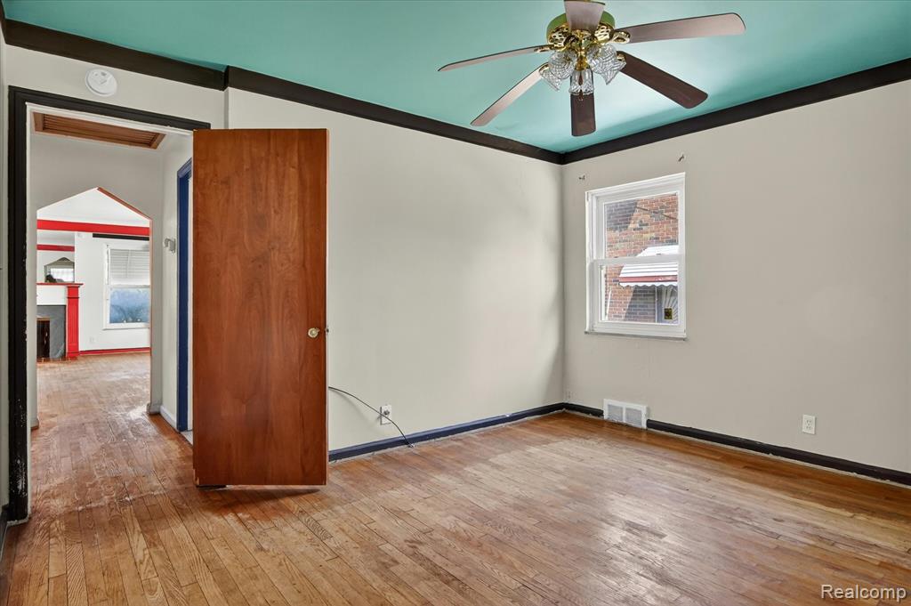 5727 E OUTER Drive, Detroit, MI 48234 — Photo 22