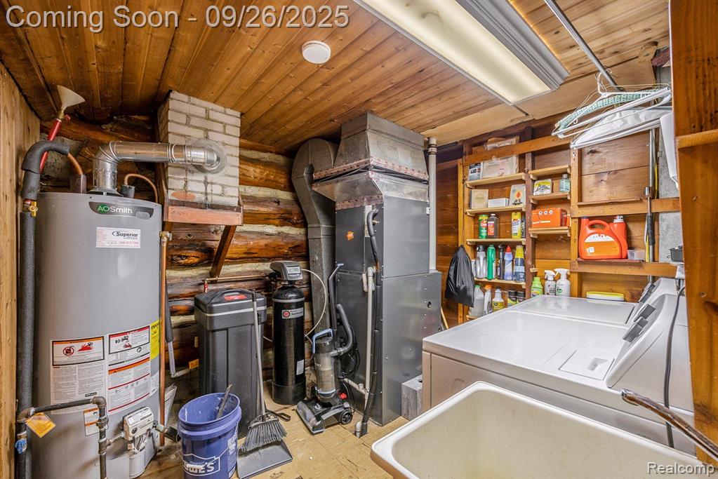 8085 High Point Trail, White Lake, MI — Photo 17