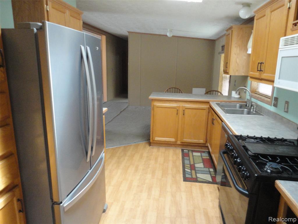3954 Ryans Ridge, Monroe, MI 48161 — Photo 11