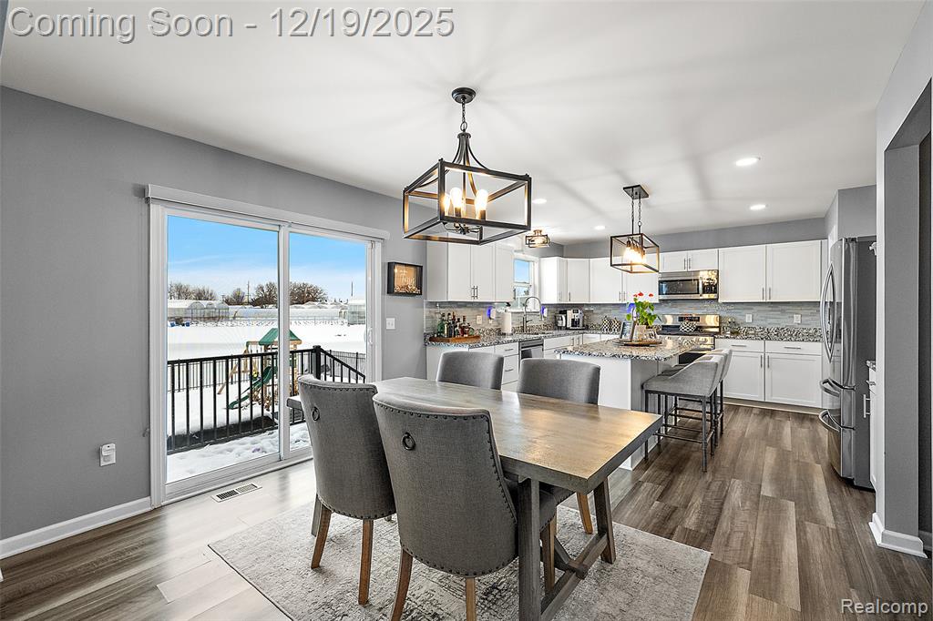 51336 Times Square Drive, Shelby Twp, MI 48315 — Photo 11