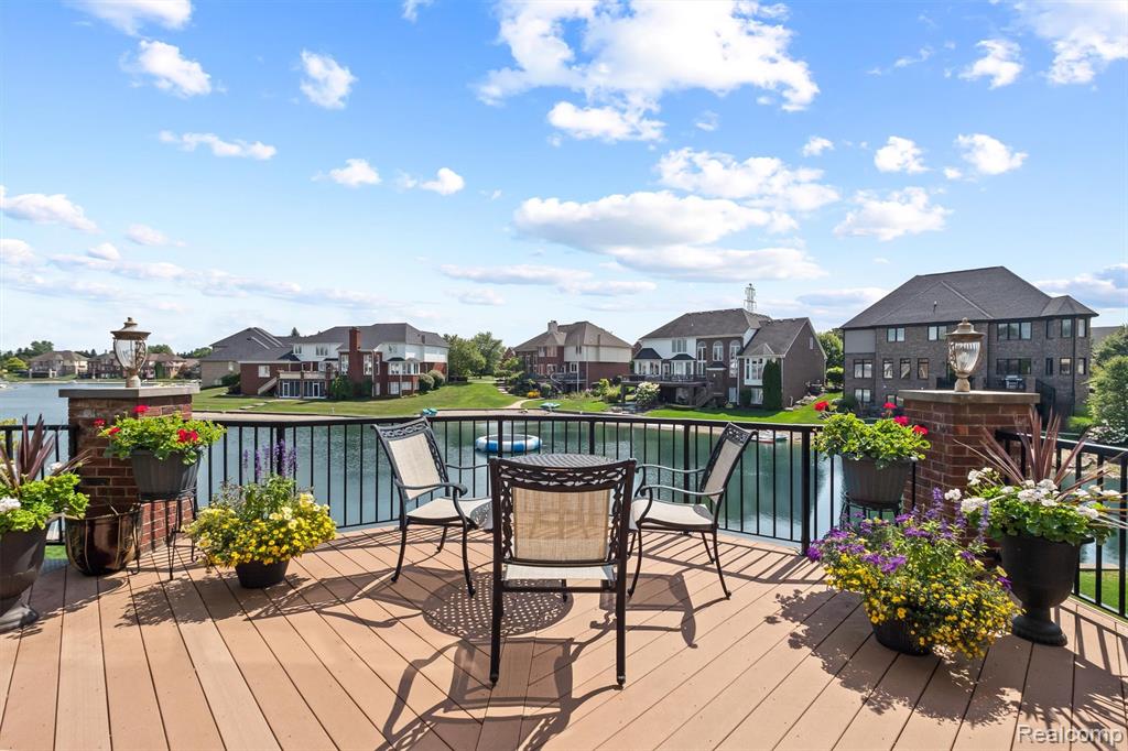 54468 Flamingo Drive, Shelby Twp, MI 48315 — Photo 43
