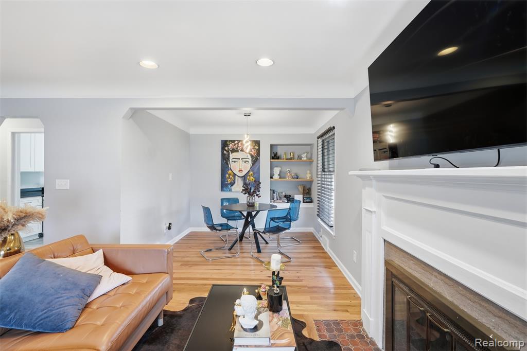14000 Lincoln Street, Oak Park, MI 48237 — Photo 8