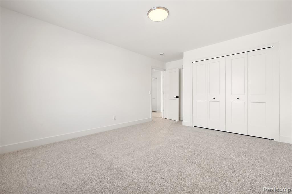 56703 Cortona Drive, Macomb, MI 48042 — Photo 31