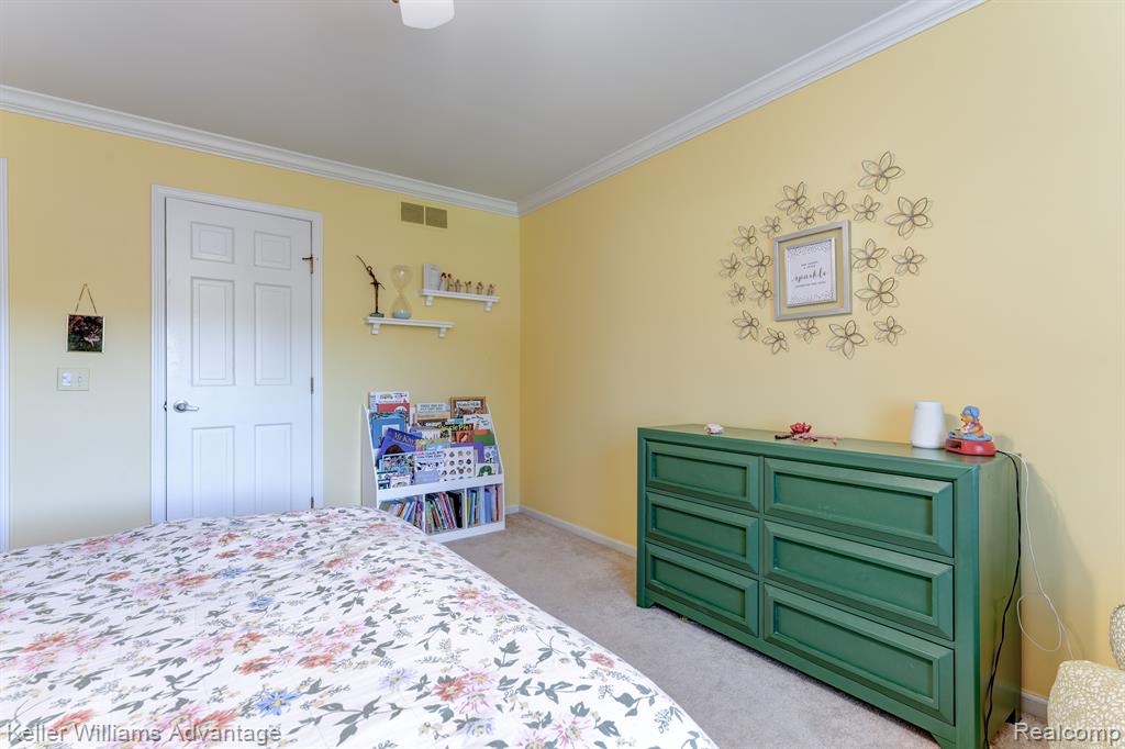 46603 Greenridge Drive, Northville, MI 48167 — Photo 32
