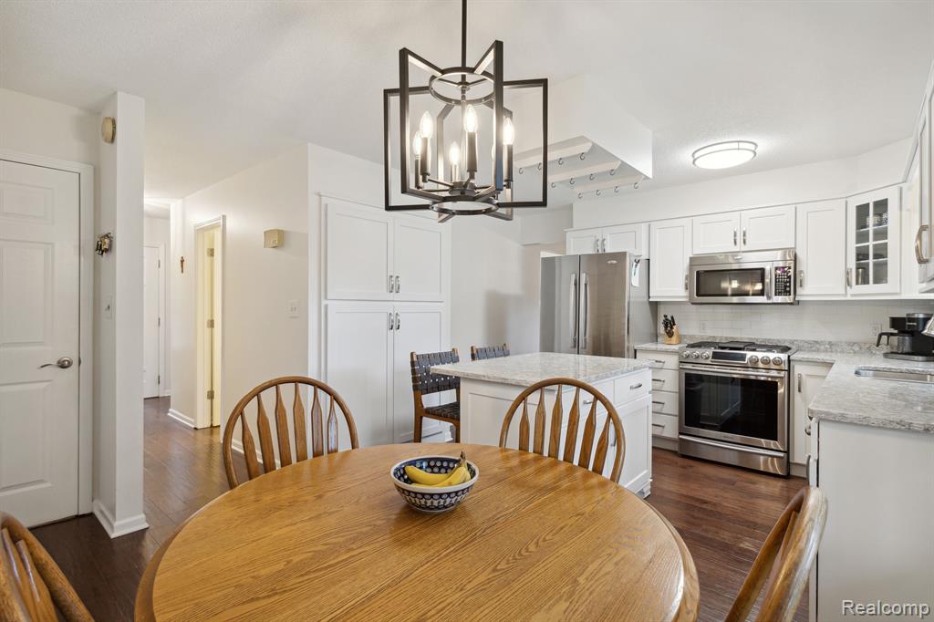 6208 MOUNTIE Way, Jackson, MI 49201 — Photo 15