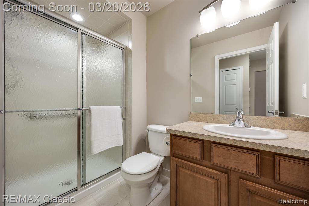 40548 Lenox Park Drive, Novi, MI 48377 — Photo 22