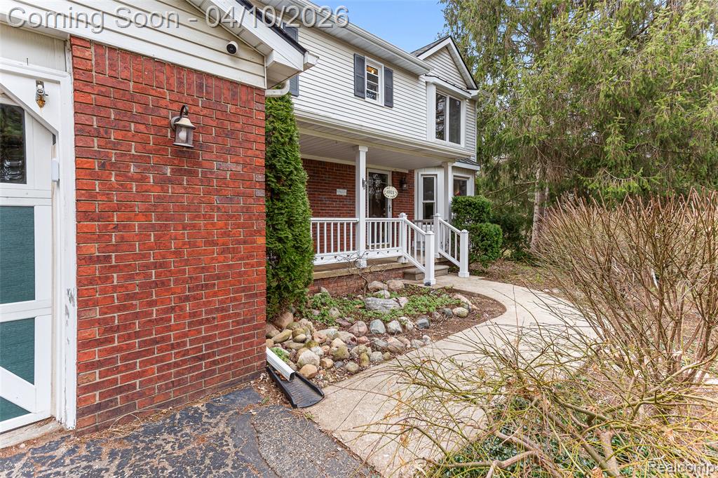 6374 Rickett Road, Brighton, MI 48116 — Photo 41