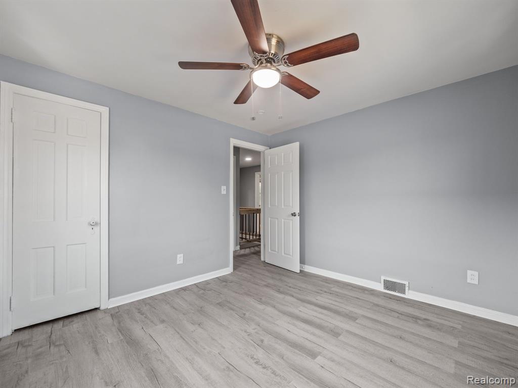 14514 CHANDLER PARK Drive, Detroit, MI 48224 — Photo 18
