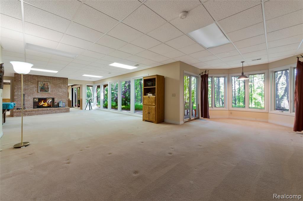 2323 Addaleen Road, Highland, MI — Photo 63