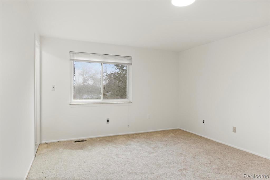 46749 Camelia Drive, Canton, MI 48187 — Photo 25