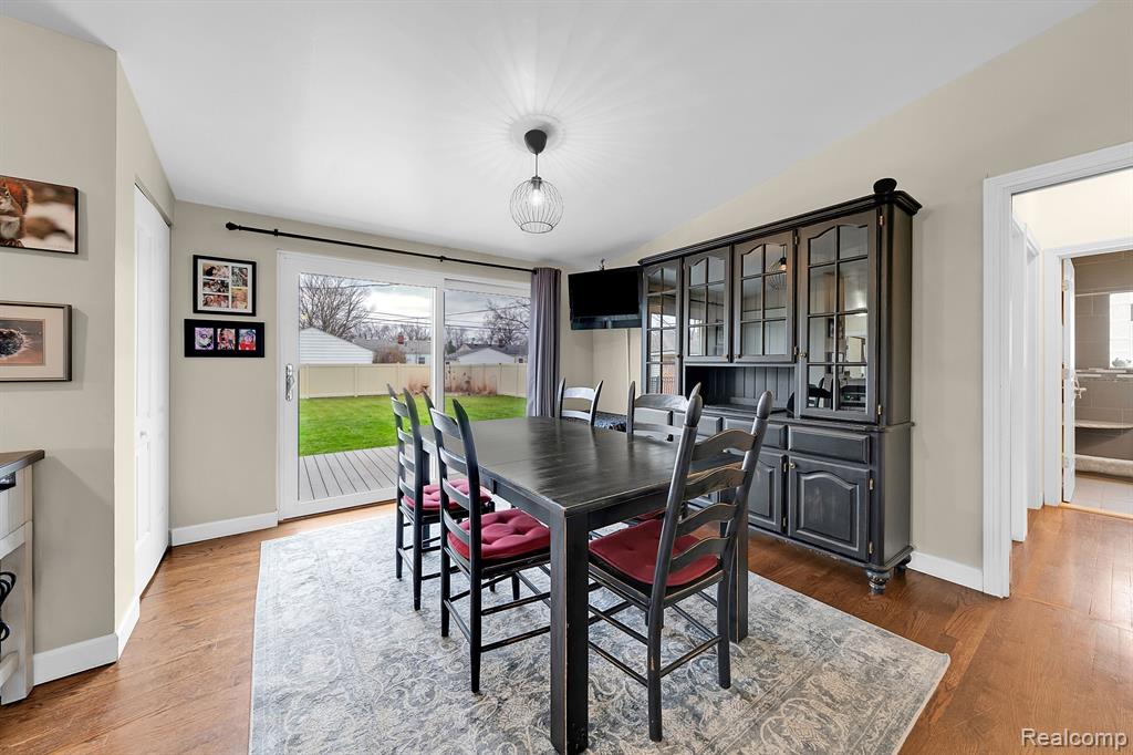 4010 MARK ORR Road, Royal Oak, MI 48073 — Photo 7