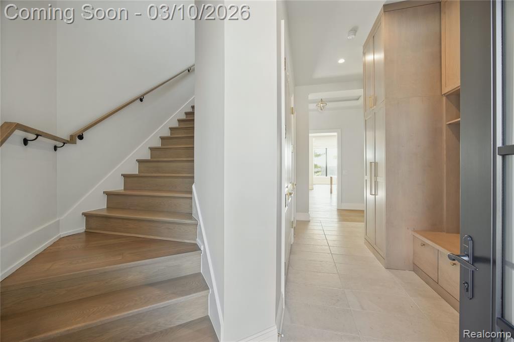 3281 Chickering Lane, Bloomfield Hills, MI 48302 — Photo 21
