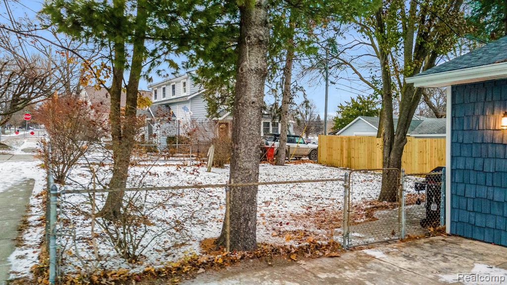 730 RENSHAW Street, Rochester, MI 48307 — Photo 45