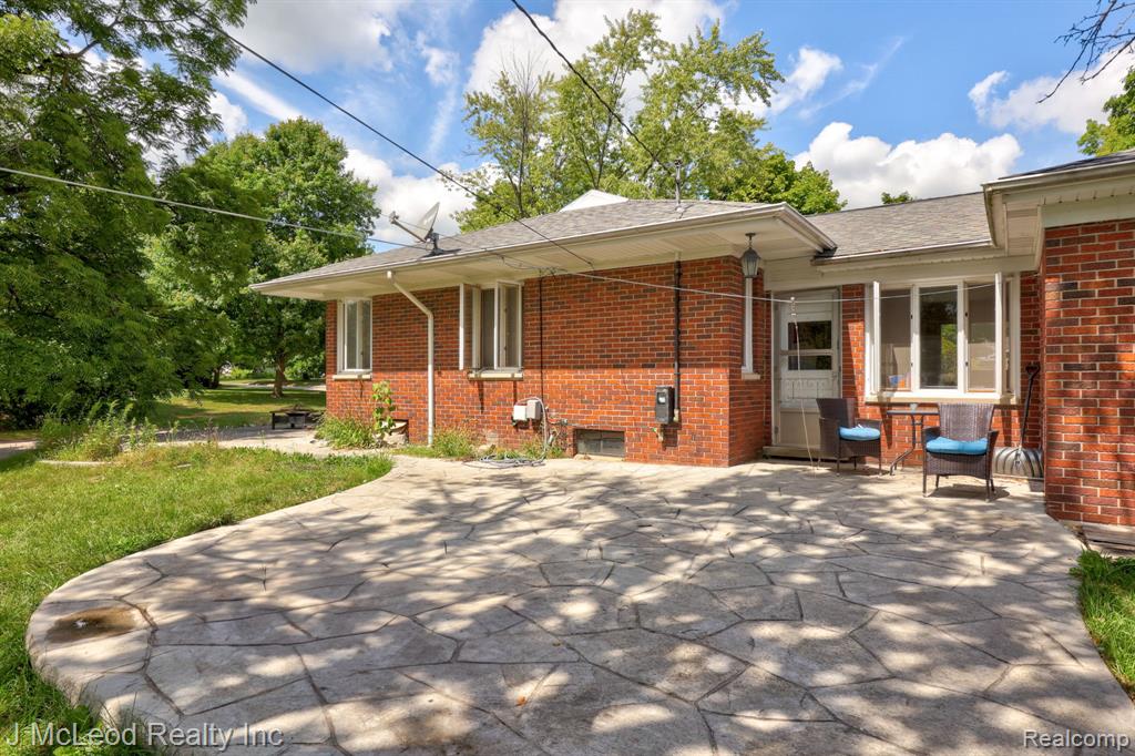 703 W Burnside Street, Caro, MI 48723 — Photo 31