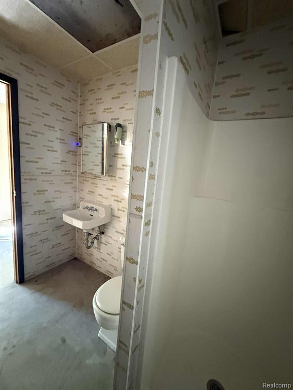 8460 N Harrison, Roscommon, MI 48653 — Photo 27