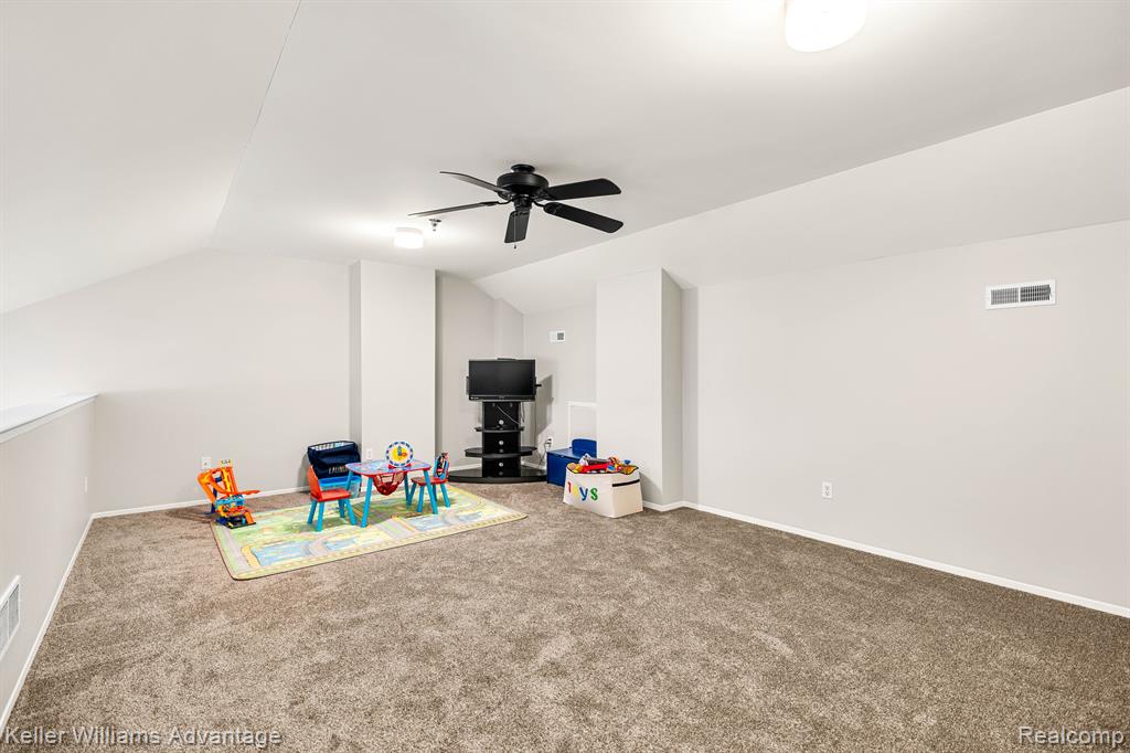 23344 GRAYSON Drive, Southfield, MI 48075 — Photo 12