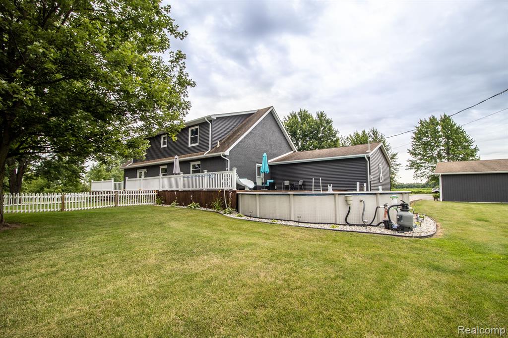 4585 Burt Road, Birch Run, MI 48415 — Photo 72