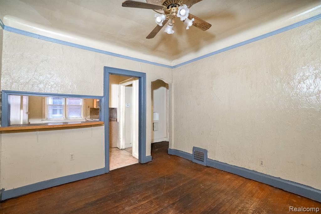 15859 Cloverlawn Street, Detroit, MI 48238 — Photo 7