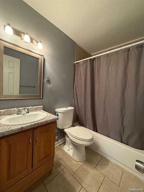 8241 KALTZ, Center Line, MI 48015 — Photo 6