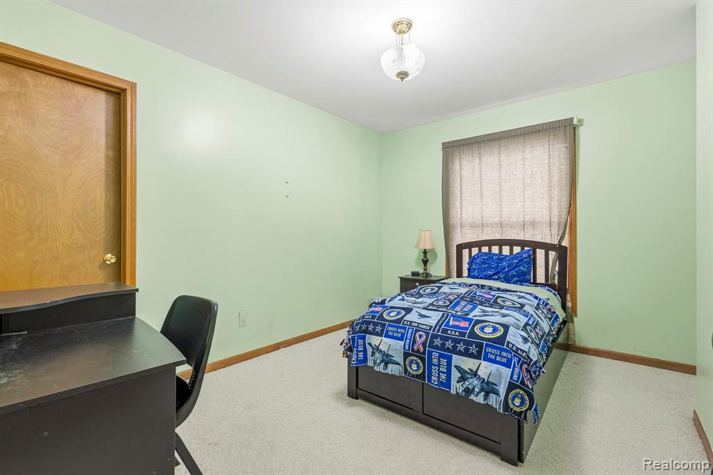 53428 Gregory Drive, Macomb, MI 48042 — Photo 17