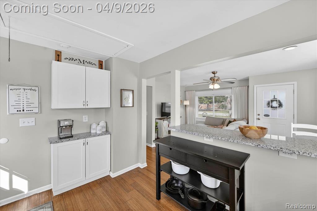 3315 Warringham Avenue, Waterford, MI 48329 — Photo 13