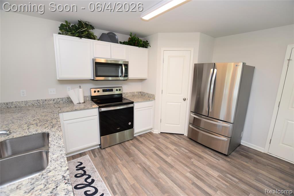 2288 Hunter Lane, Burton, MI 48519 — Photo 7