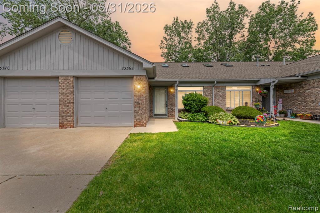 23362 Stromp Court, Trenton, MI 48183 — Photo 2