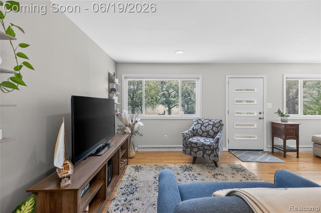 25815 West River Road, Grosse Ile, MI 48138 — Photo 8