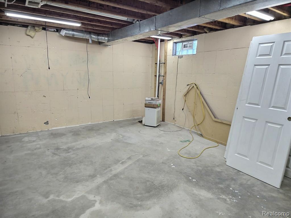 15122 Ripple Drive, Linden, MI 48451 — Photo 17