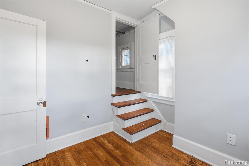 229 Eason Street, Highland Park, MI 48203 — Photo 34