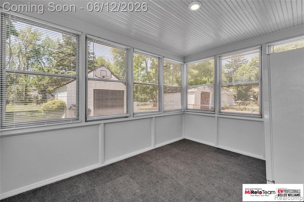 19525 Dalby, Redford, MI 48240 — Photo 23