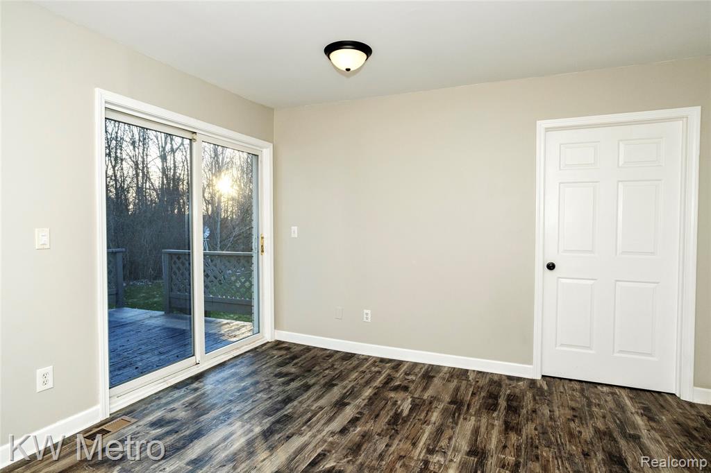 47420 Brent Court, Chesterfield, MI 48047 — Photo 10