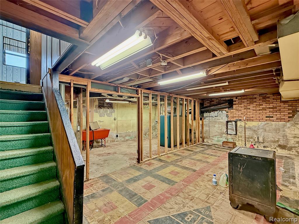 768 Washington Road, Grosse Pointe, MI 48230 — Photo 25