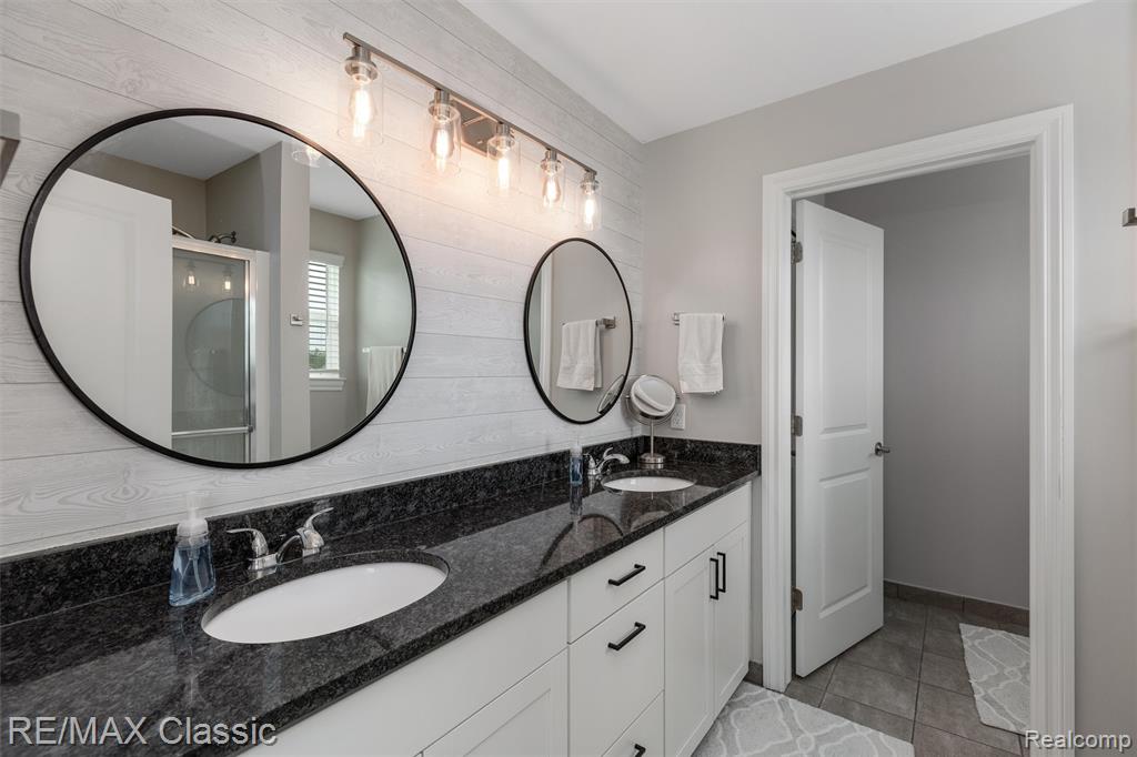 801 Kestrel Court, South Lyon, MI 48178 — Photo 26