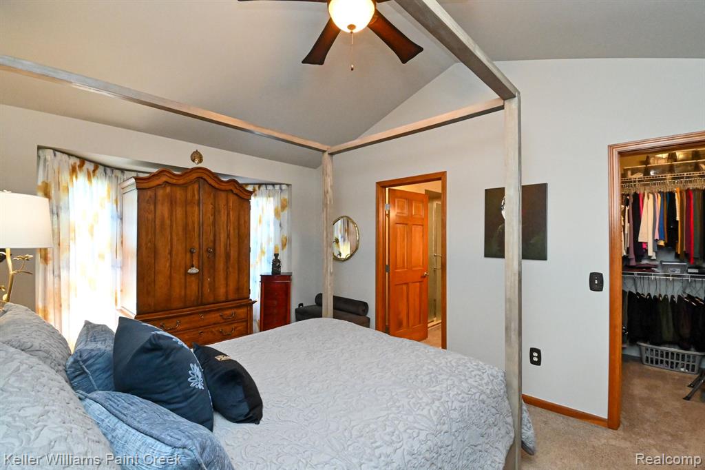 4442 WISTERIA Court, Warren, MI 48092 — Photo 23
