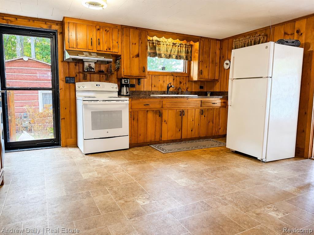 1781 Memory Lane, Lewiston, MI 49756 — Photo 7