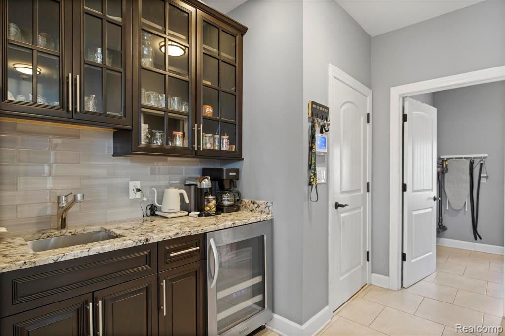 900 MCDONALD Drive, Northville, MI 48167 — Photo 24