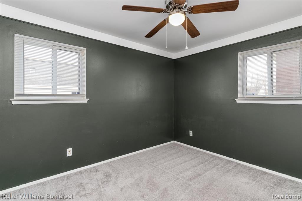 788 CLEOPHUS Parkway, Lincoln Park, MI 48146 — Photo 15