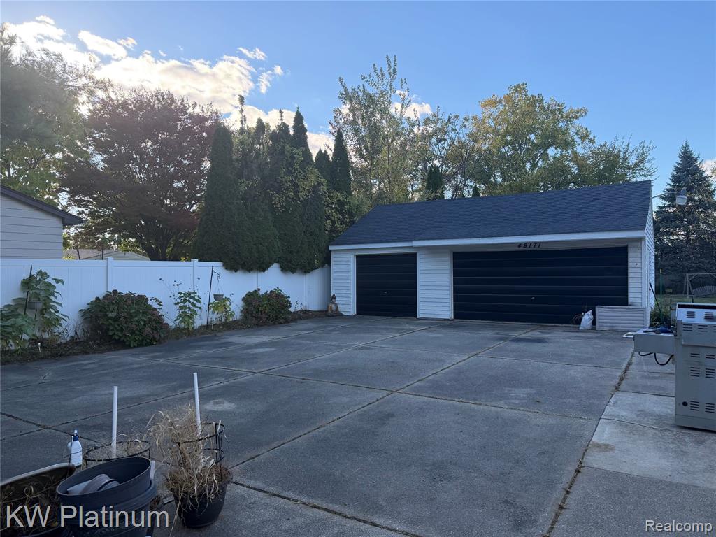 49171 Fuller Road, Chesterfield, MI — Photo 4