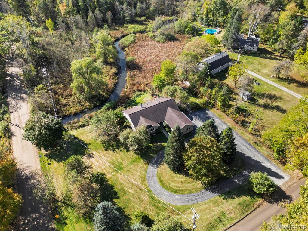 990 Brewer Road, Leonard, MI 48367 — Photo 42